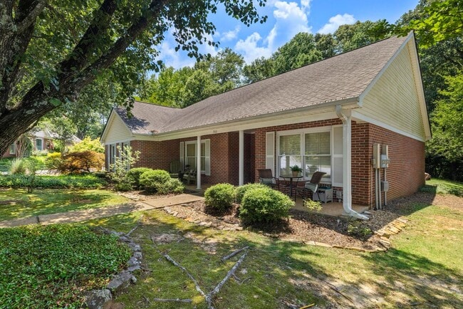 566 Homewood Dr in Auburn, AL - Building Photo - Building Photo
