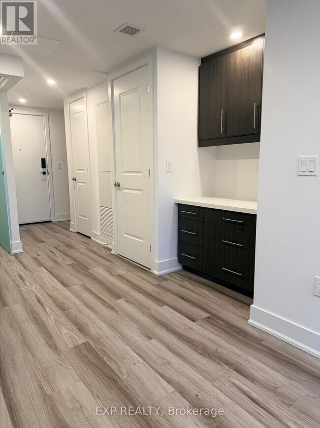 575 Conklin Rd in Brantford, ON - Building Photo - Building Photo