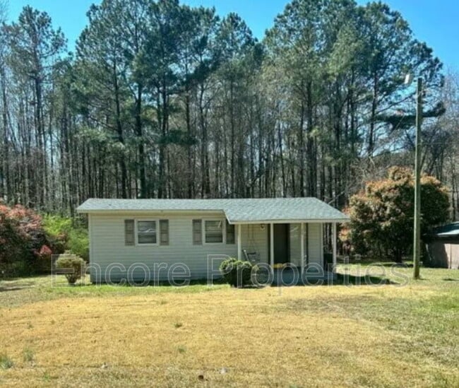 property at 207 E Main St