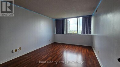 80 Alton Towers Cir in Toronto, ON - Building Photo - Building Photo
