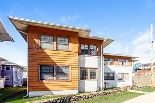 636 E 37th St in Indianapolis, IN - Building Photo