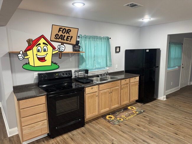 534 Soperton Hwy, Unit A in Eastman, GA - Foto de edificio - Building Photo