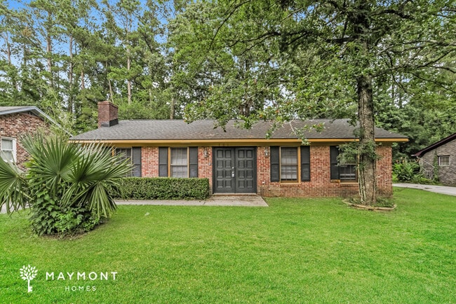 property at 121 Beverly Dr