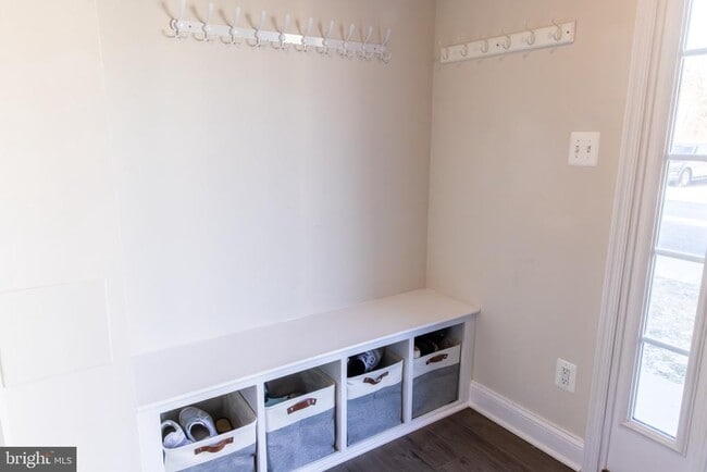 property at 1441 Onnesta Ct