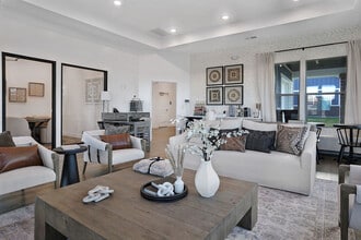 Patriot Pointe in North Ogden, UT - Foto de edificio - Building Photo