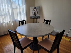 141 Washington Ave, Unit UPPER