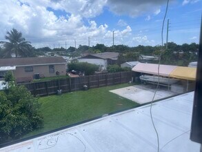 12731 SW 256th St in Homestead, FL - Building Photo - Building Photo