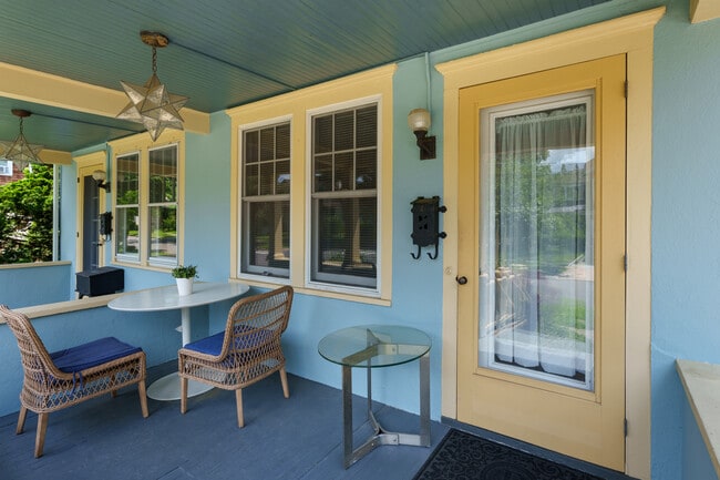 44 Markham Rd in Princeton, NJ - Building Photo - Building Photo