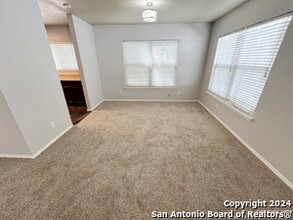 17015 Thicket Palm in San Antonio, TX - Building Photo - Building Photo