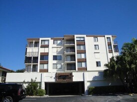 6219 PALMA Blvd in St. Petersburg, FL - Building Photo