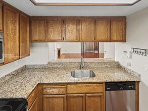 6395 Joaquin Murieta Ave in Newark, CA - Building Photo - Building Photo