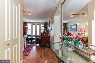 601 Pennsylvania Ave. SE, Unit 705 in Washington, DC - Building Photo - Building Photo