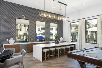 Sorano Apartments in Moreno Valley, CA - Foto de edificio - Building Photo