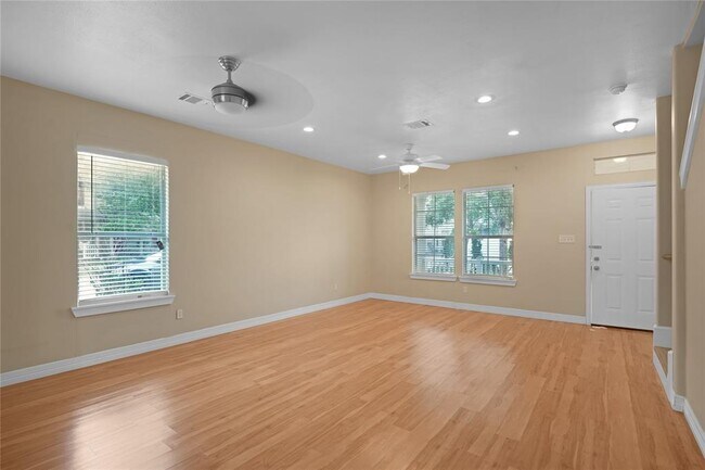 16835 Libson Falls Dr photo'