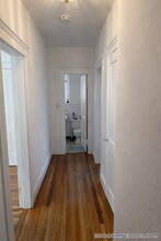 9 James St, Unit 1 in Brookline, MA - Building Photo - Building Photo