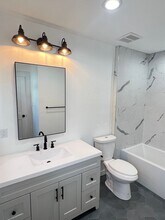 108 S Guadalupe Ave in Redondo Beach, CA - Building Photo - Building Photo