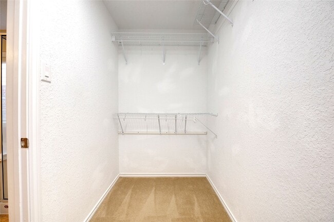 6302 Denison Oaks Dr