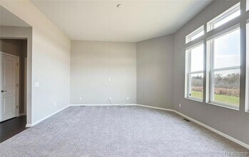 2274 Findley Cir in Lake Orion, MI - Foto de edificio - Building Photo