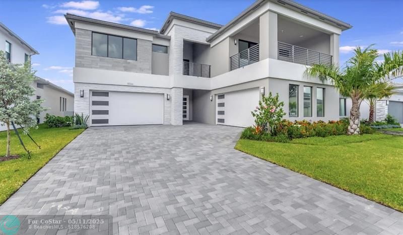 8566 Shoreacres St in Boca Raton, FL - Building Photo