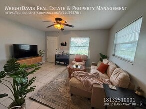 10812 Hannaway Dr in Riverview, FL - Foto de edificio - Building Photo