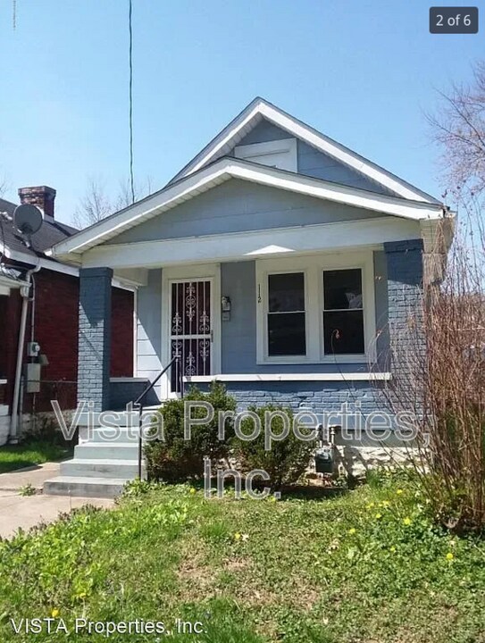 112 Boston Ct in Louisville, KY - Building Photo