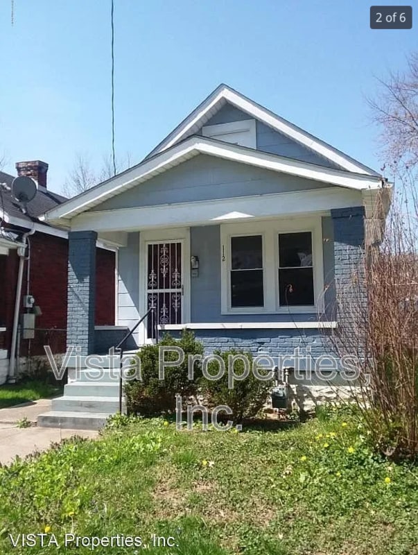 property at 112 Boston Ct