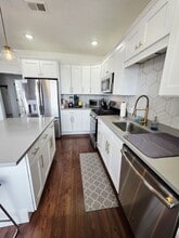 9 Bailey Ave in Pittsburgh, PA - Building Photo - Building Photo