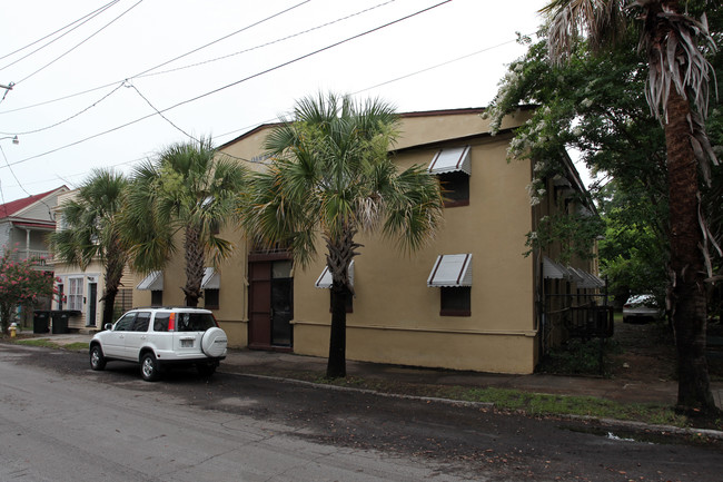 Dan Max Apartments in Charleston, SC - Building Photo - Building Photo