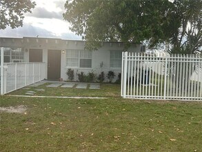 22030 SW 122nd Ave in Goulds, FL - Building Photo - Building Photo
