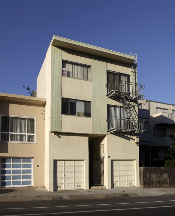 3512 San Bruno Ave in San Francisco, CA - Foto de edificio