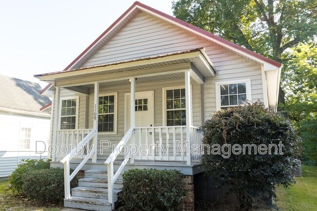 property at 1109 E 8th St