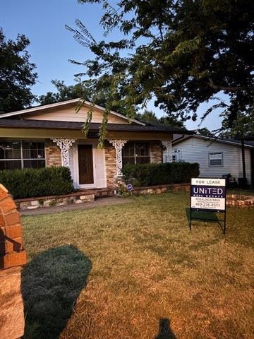 property at 2706 Western Park Dr