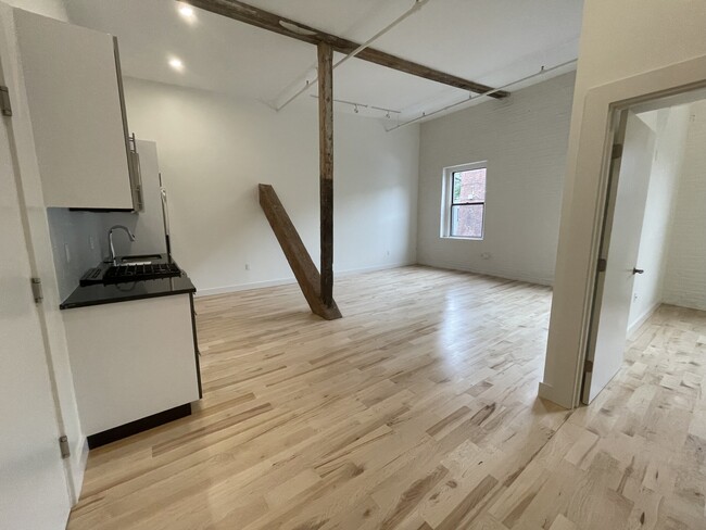 786 Tremont St, Unit N223 in Boston, MA - Building Photo - Building Photo