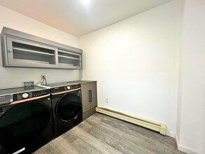 216 Central Ave in Jersey City, NJ - Building Photo - Building Photo