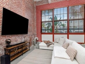 1501 W Horatio St, Unit 116 in Tampa, FL - Building Photo - Building Photo
