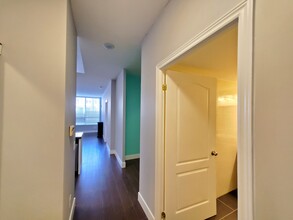 51 Times Ave in Markham, ON - Building Photo - Building Photo