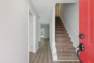 5408 Gunnette Dr in Raleigh, NC - Building Photo - Building Photo