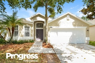 9924 Autumn Creek Ln in Orlando, FL - Building Photo