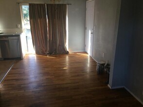 2308 Maple Ln in Steilacoom, WA - Building Photo - Building Photo