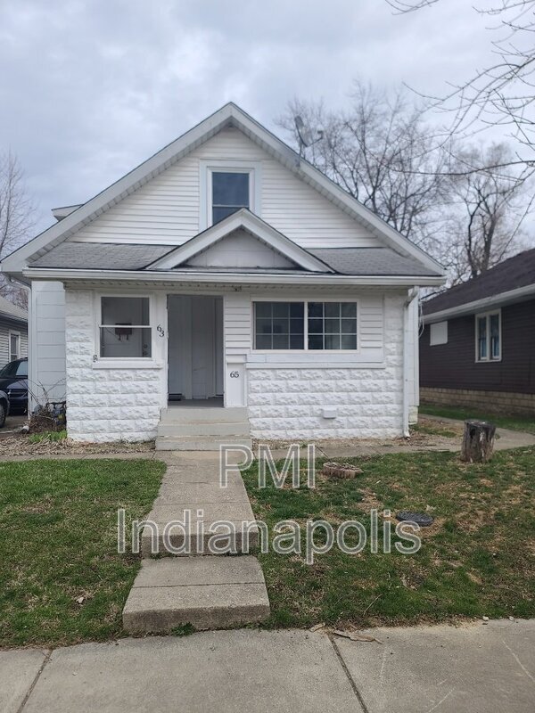property at 65 S Bradley Ave