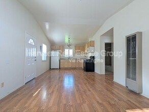 7526 Sterling Dr in Oakland, CA - Building Photo - Building Photo