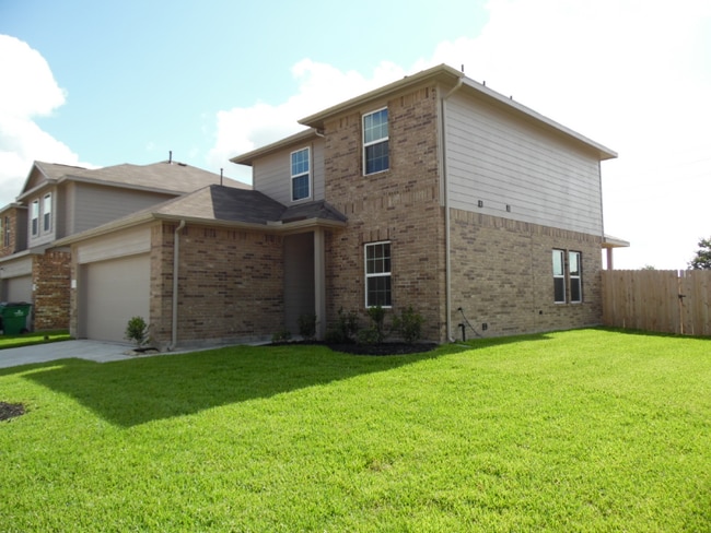 property at 2 Supiro Ct