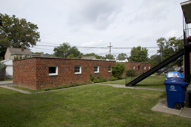 846-852 Kenwick Rd in Columbus, OH - Building Photo - Building Photo