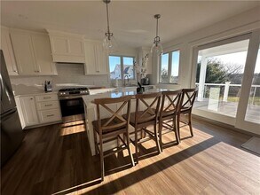 443 Wolcott Ave in Middletown, RI - Building Photo - Building Photo