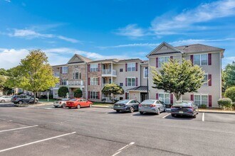 632 Sophee Ln in Lakewood, NJ - Foto de edificio - Building Photo