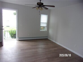 179 Kearney St in Cranston, RI - Building Photo - Building Photo