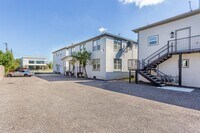 211 N Milby St photo'