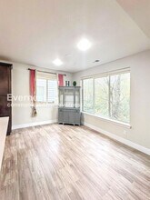 14830 16th Pl W in Lynnwood, WA - Building Photo - Building Photo