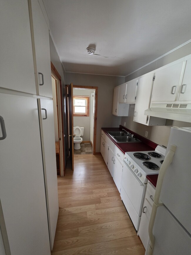 45 E Main St in Fort Kent, ME - Building Photo - Building Photo