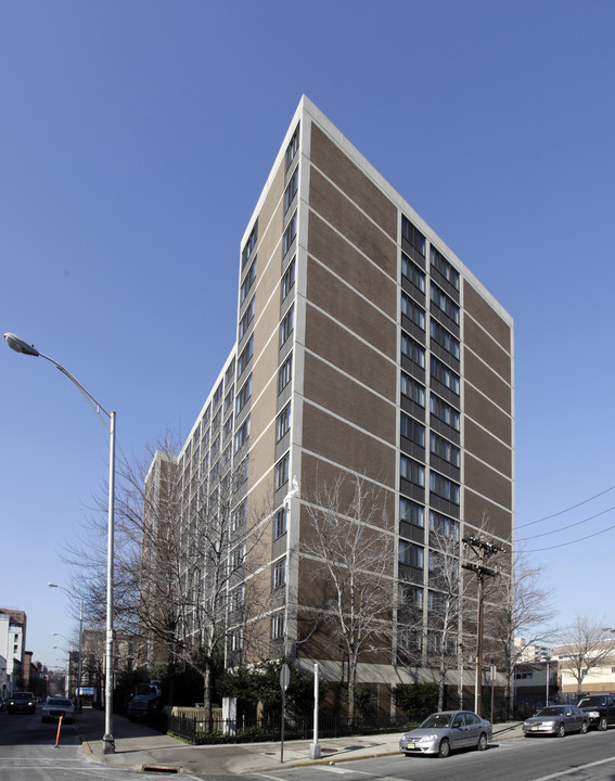 Marian Towers in Hoboken, NJ - Foto de edificio